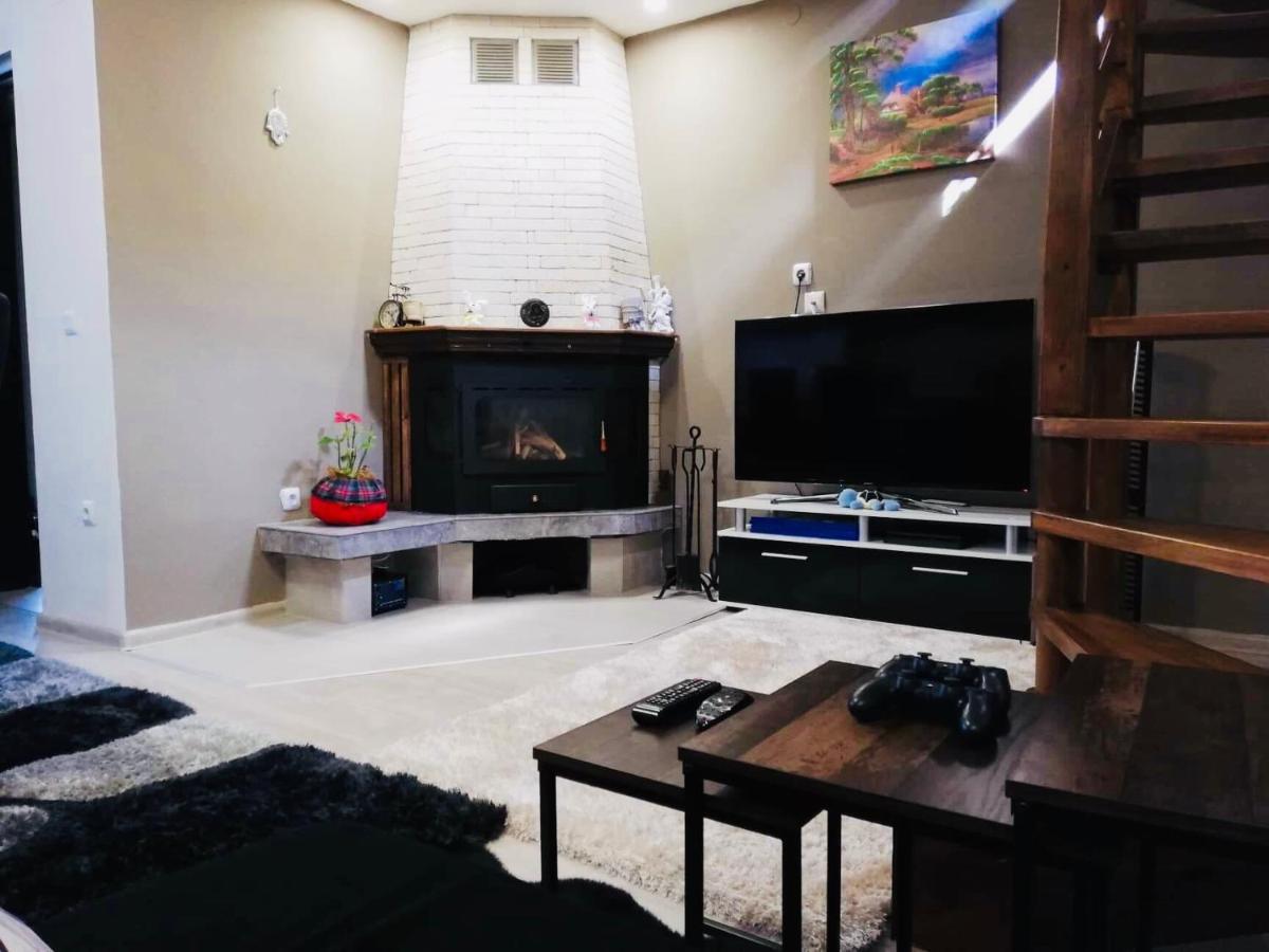 Guest House Grahlyov ساباريفا بانيا المظهر الخارجي الصورة